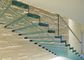 Το μετριασμένο τοποθετημένο σε στρώματα γυαλί προχωρεί την ευθεία Cantilever σκαλοπατιών σκάλα